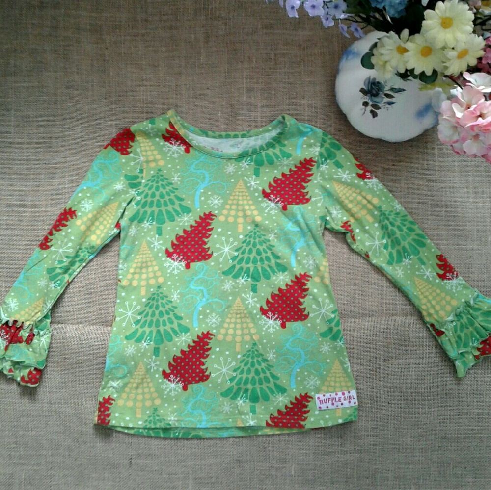 *SOLD* Ruffle Girl Christmas Shirt